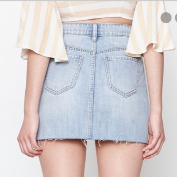 PacSun basic denim mini skirt - nwt - Picture 3 of 8